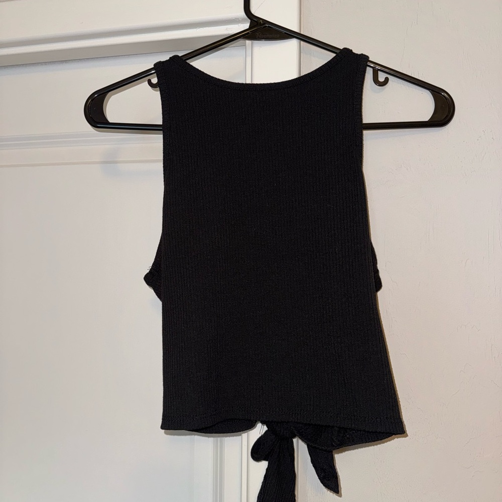 Black Sleeveless Tie-Back Tank Top